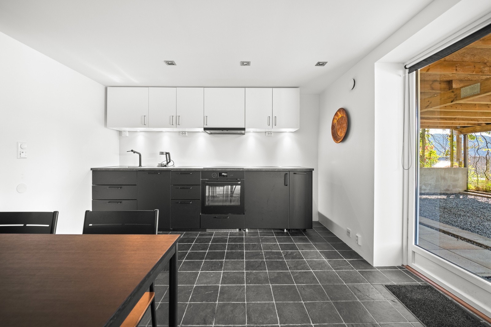 Kjøkkenet er fra Ikea og er nytt fra 2022. Galleribilde