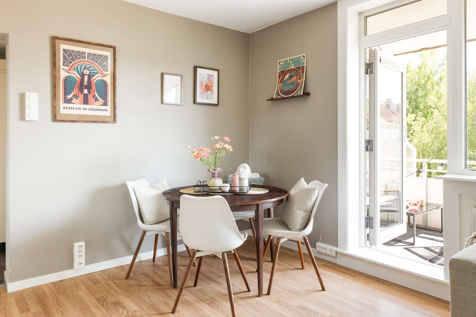 - God plass til spisebord - Galleribilde