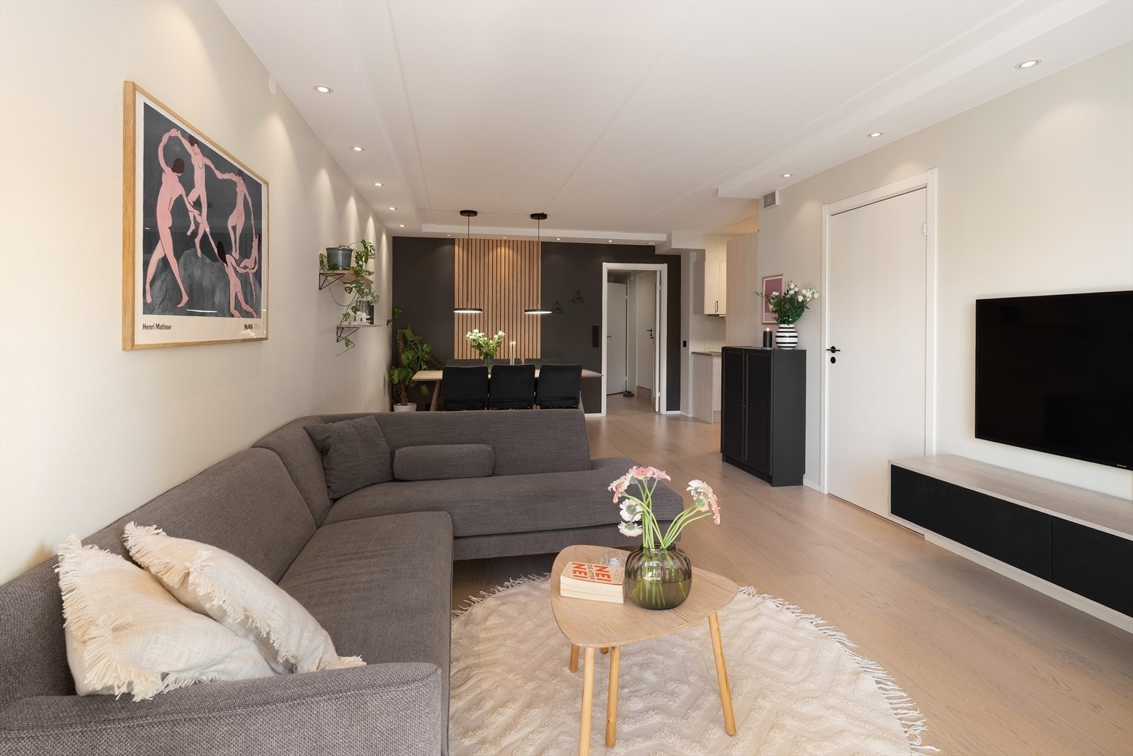 Downlights belysning i stue. Galleribilde