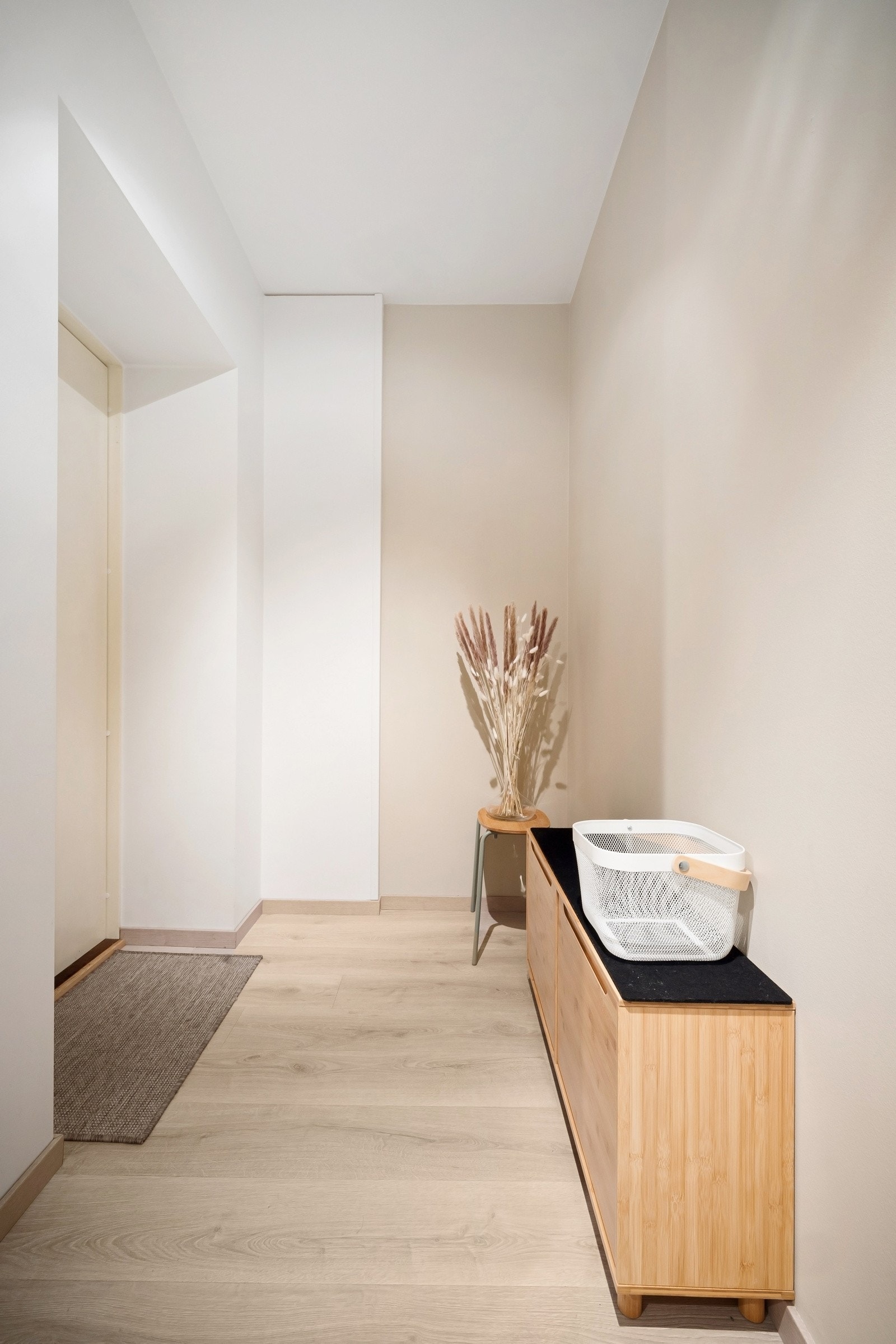 Selger opplyser at de har hatt et gjennomsnittlig energiforbruk på ca. kr 12 000,- per år. Galleribilde