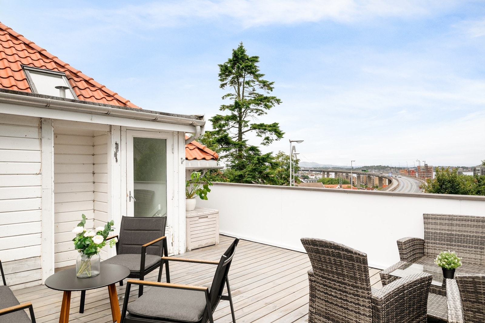 Velkommen til Opheimsgata 77, presenteres av Krogsveen eiendom v/Amalie Barseth. Galleribilde