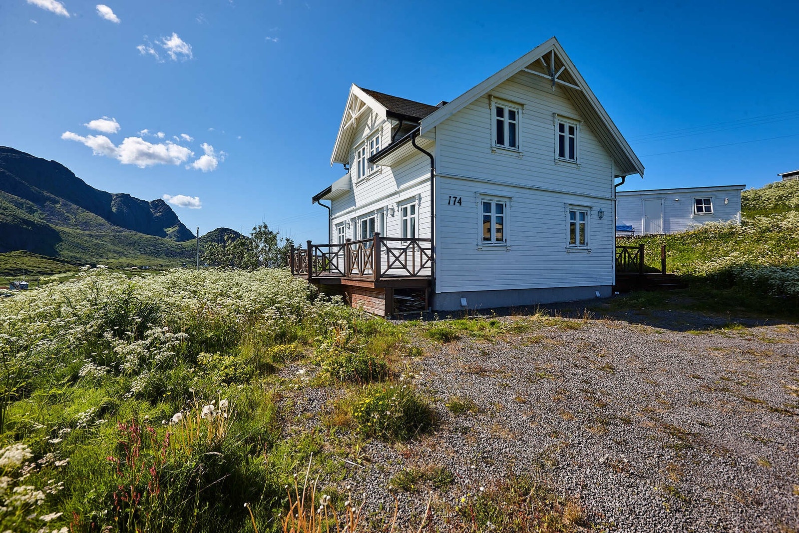 Parkeringsmuligheter like ved fritidsboligen. Galleribilde