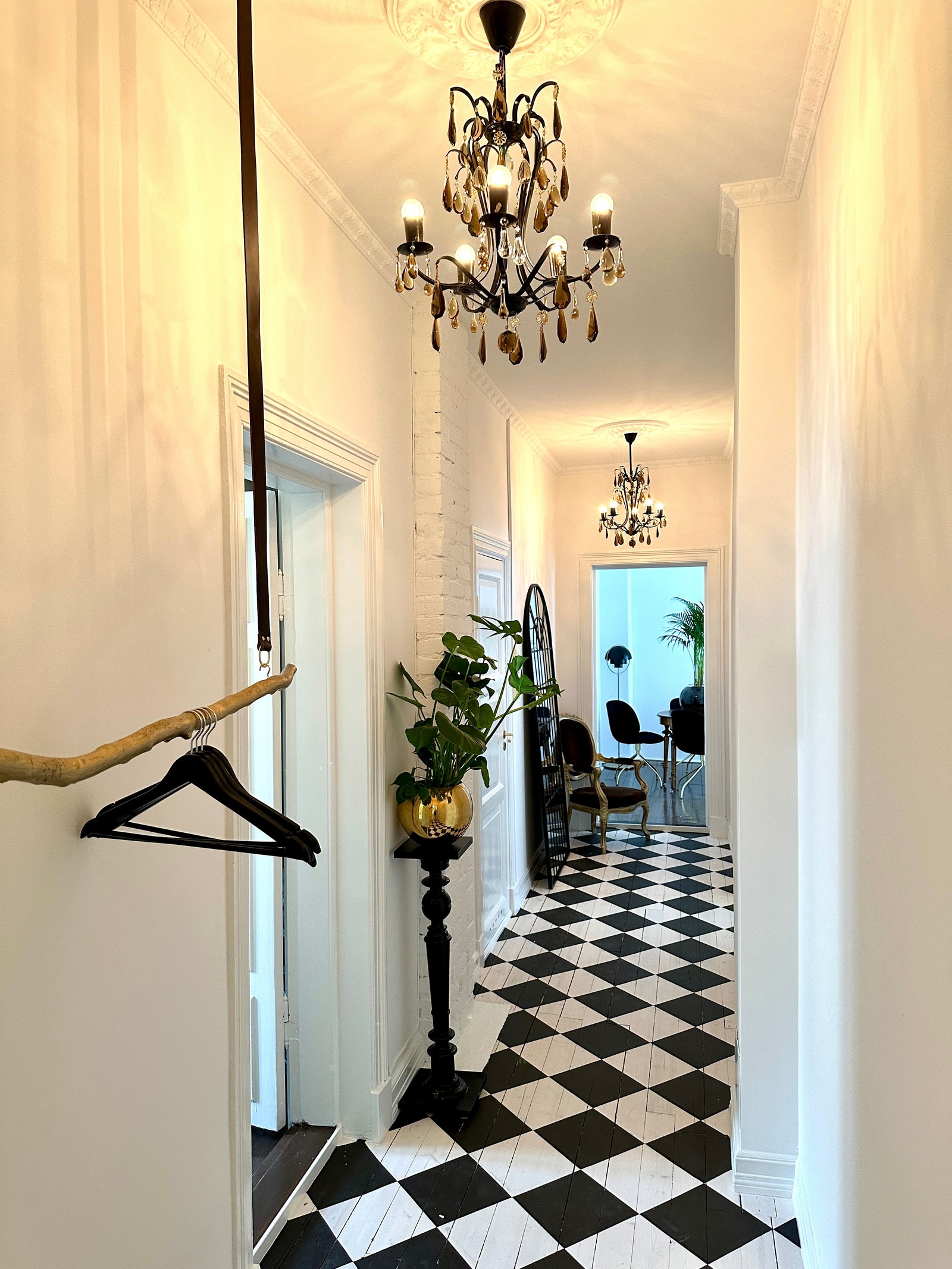 Gang/Hall
Entrance room Galleribilde