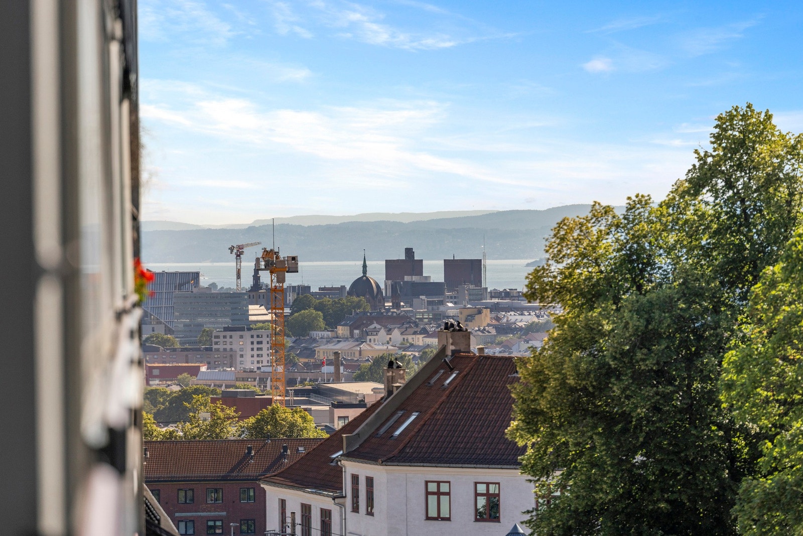 Med sin beliggenhet i 5. etasje får du en usjenert og fri atmosfære. Galleribilde