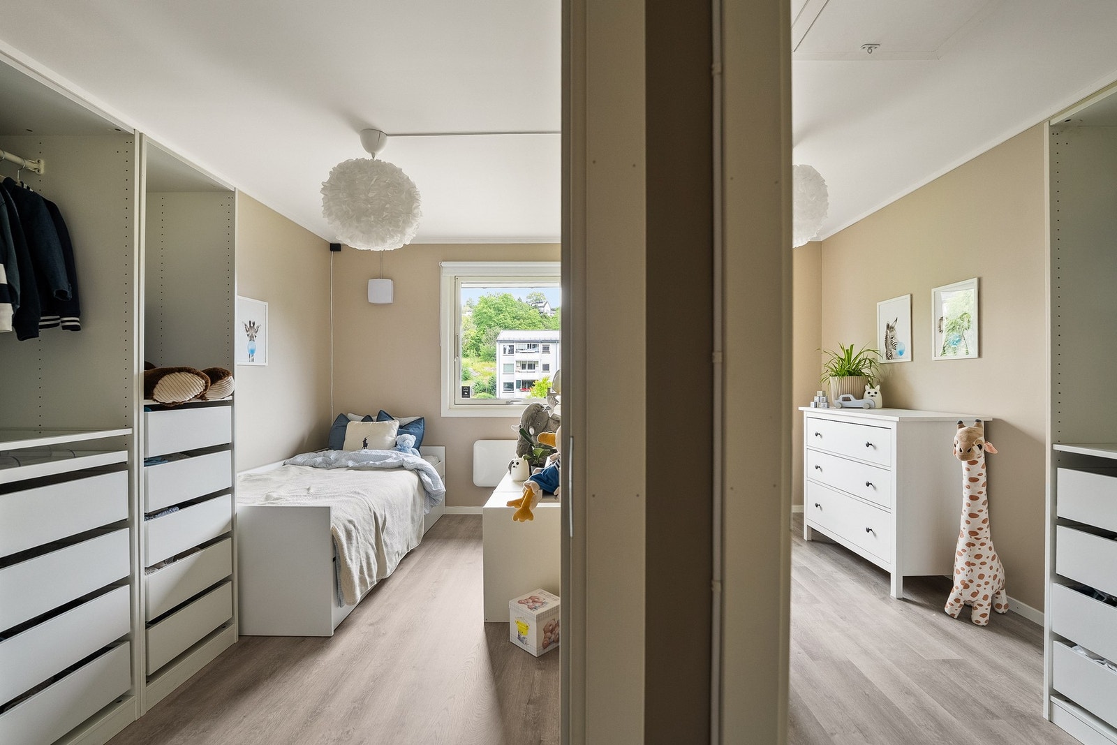 De to øvrige soverommene passer godt som barnerom, gjesterom eller kontor - alt etter ønske og behov. Galleribilde