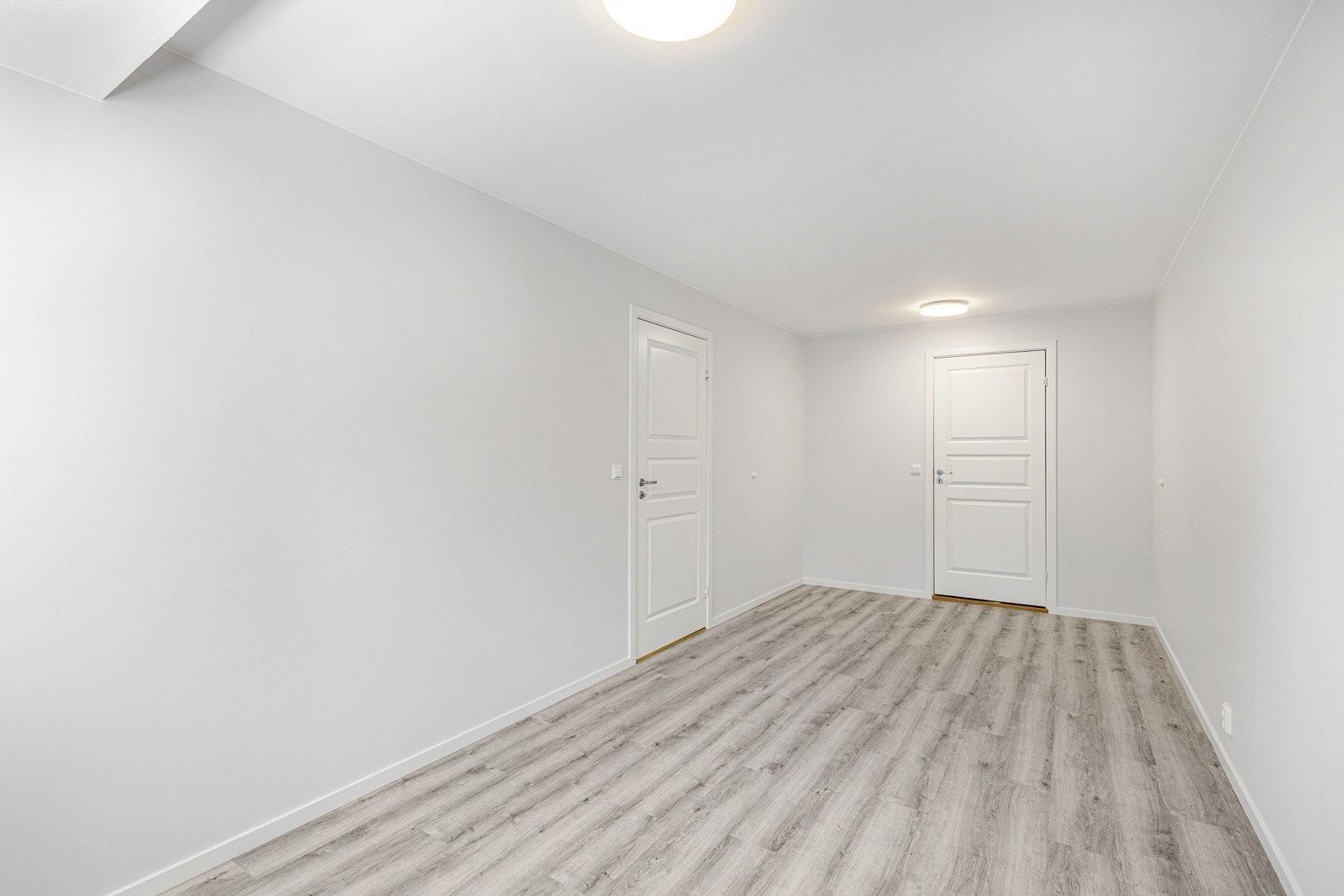 Soverom 1. God plass til dobbeltseng. Galleribilde