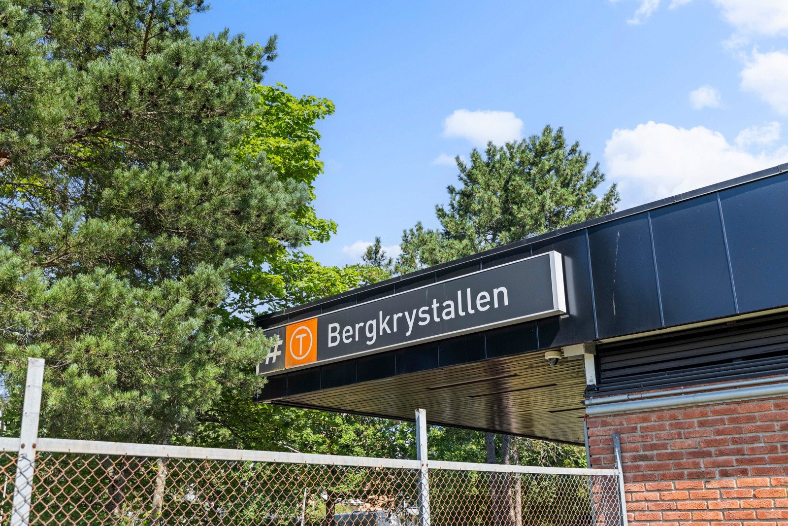 Leiligheten ligger i godt etablert og svært attraktivt boligområde på Lambertseter. Galleribilde