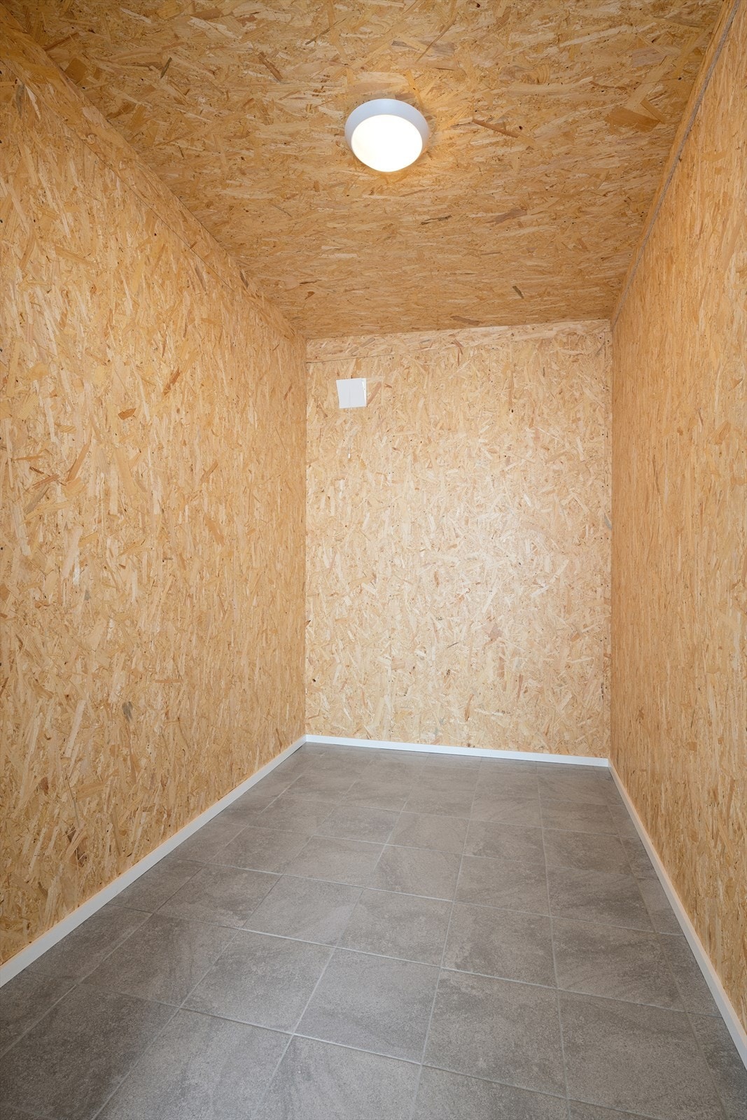 Utvendig bod. Galleribilde