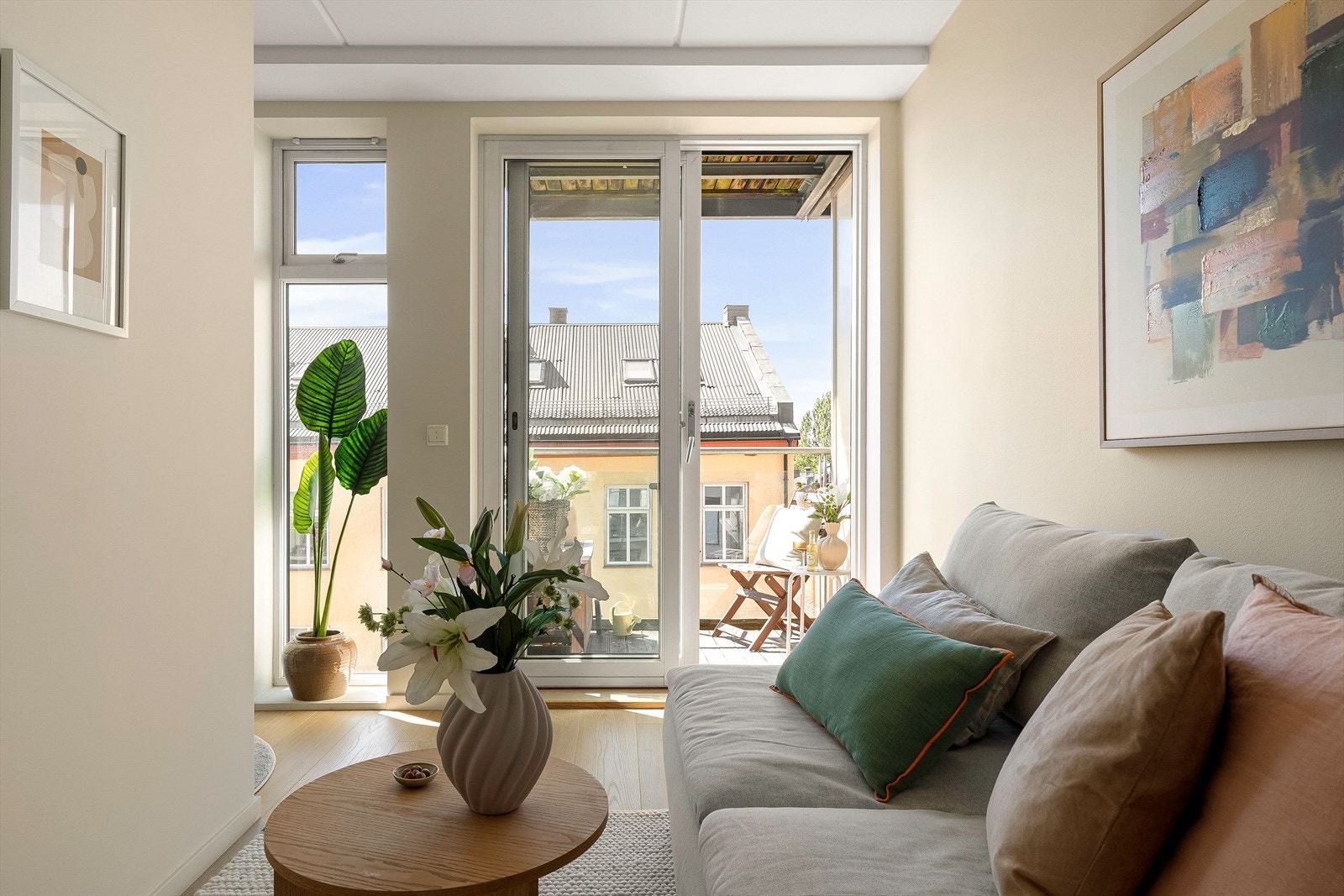 Fantastisk lysinnslipp i leiligheten. Galleribilde