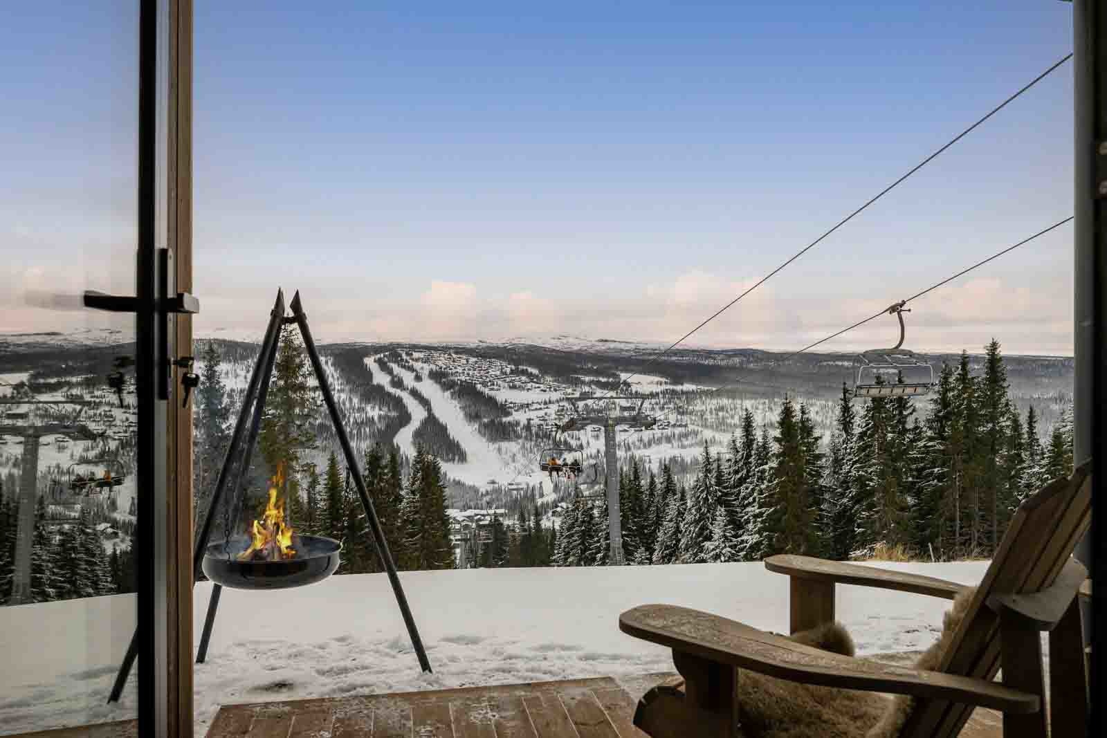 Nyt utsiken og solnedgangen fra terrrassen! Galleribilde