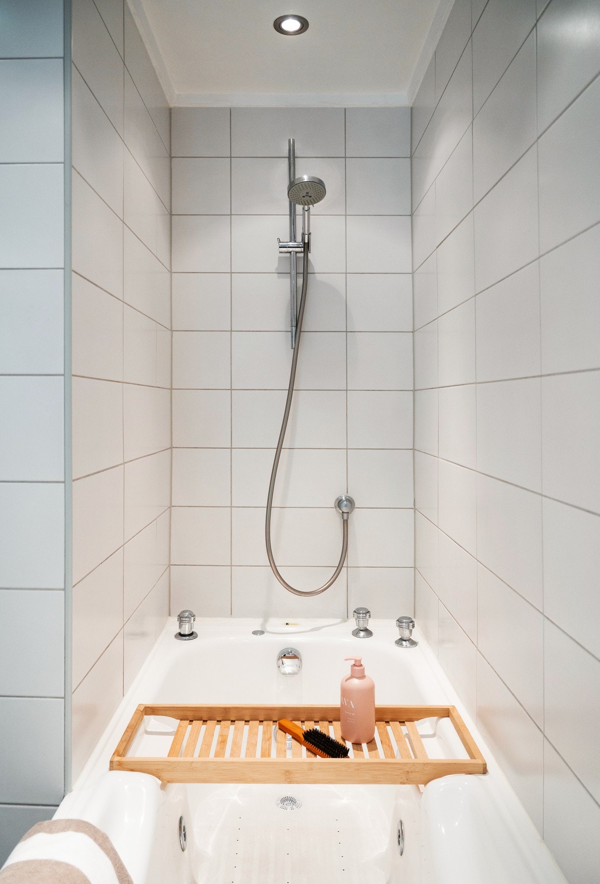 Boblebad Idyll - Varmtvann inkludert i felleskostnadene Galleribilde