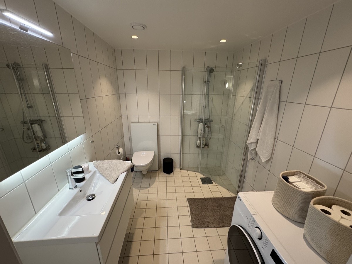 Flislagt gulv med varmekabler Galleribilde