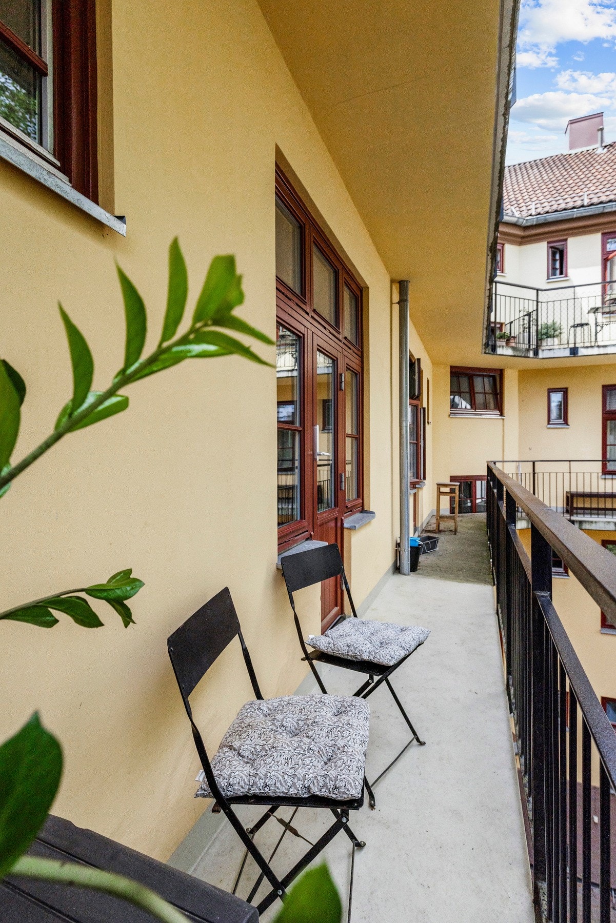 Brannbalkongen. Galleribilde