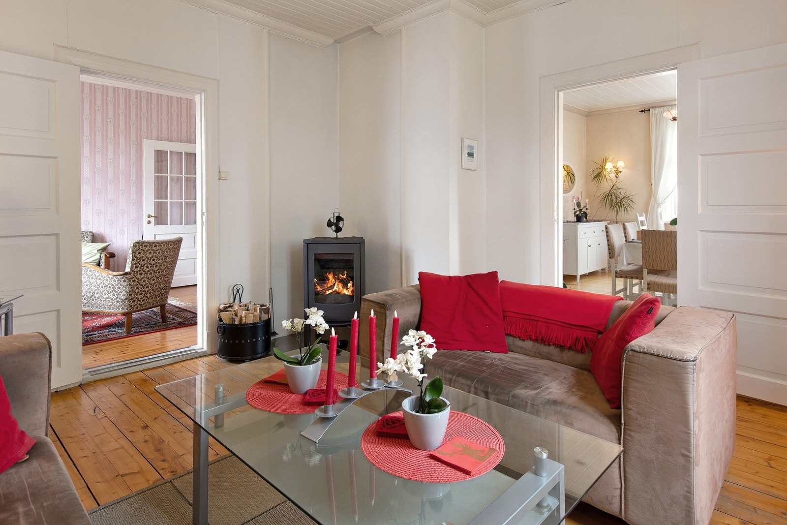 En peisovn varmer godt på kalde dager. Galleribilde