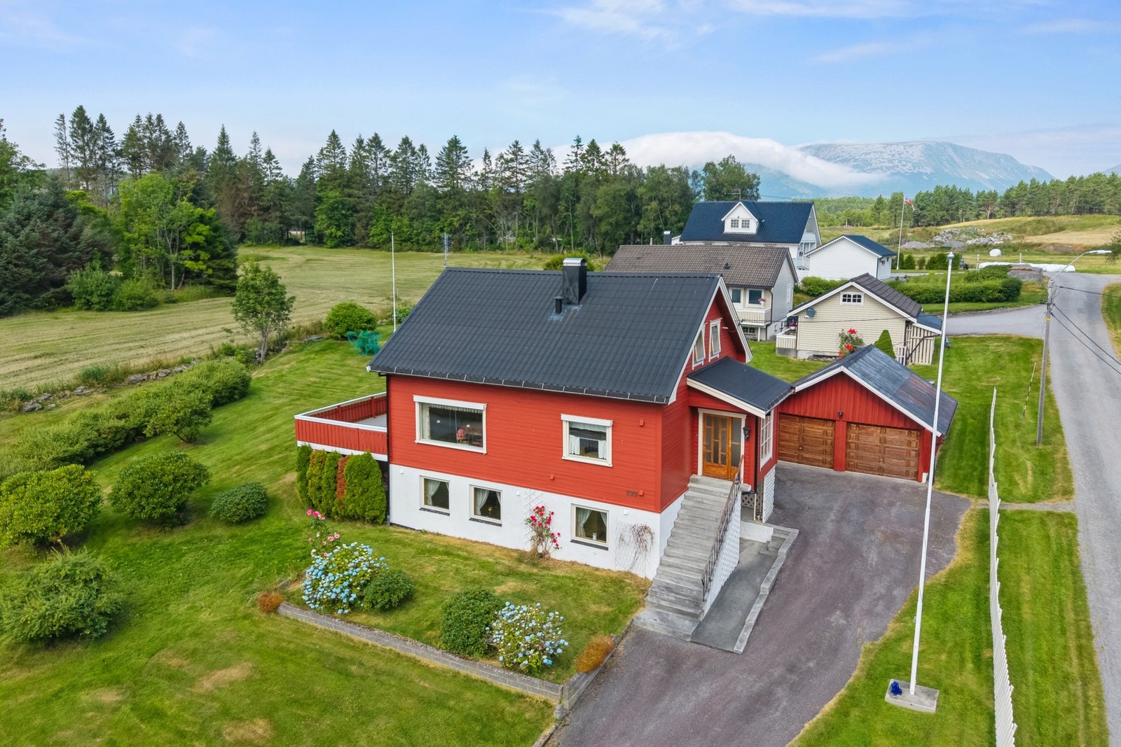 EIE presenterer Lyngholmvegen 239! Galleribilde