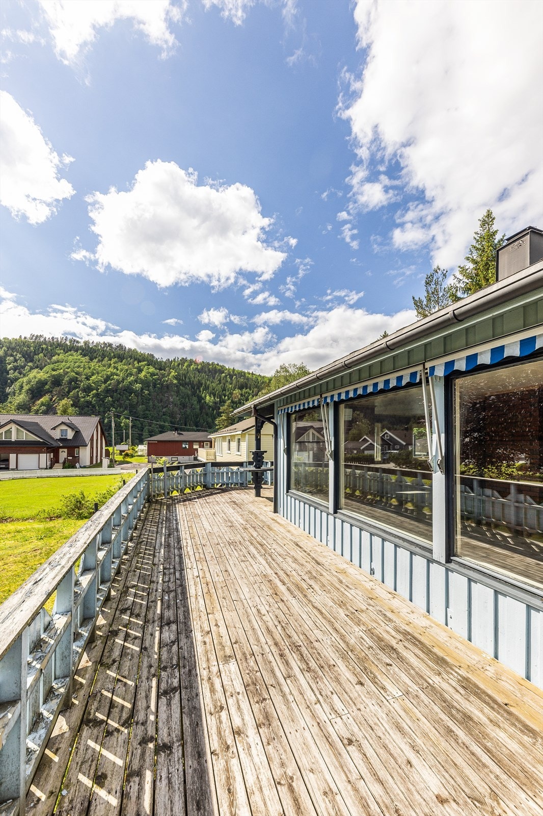 Veranda fremside Galleribilde