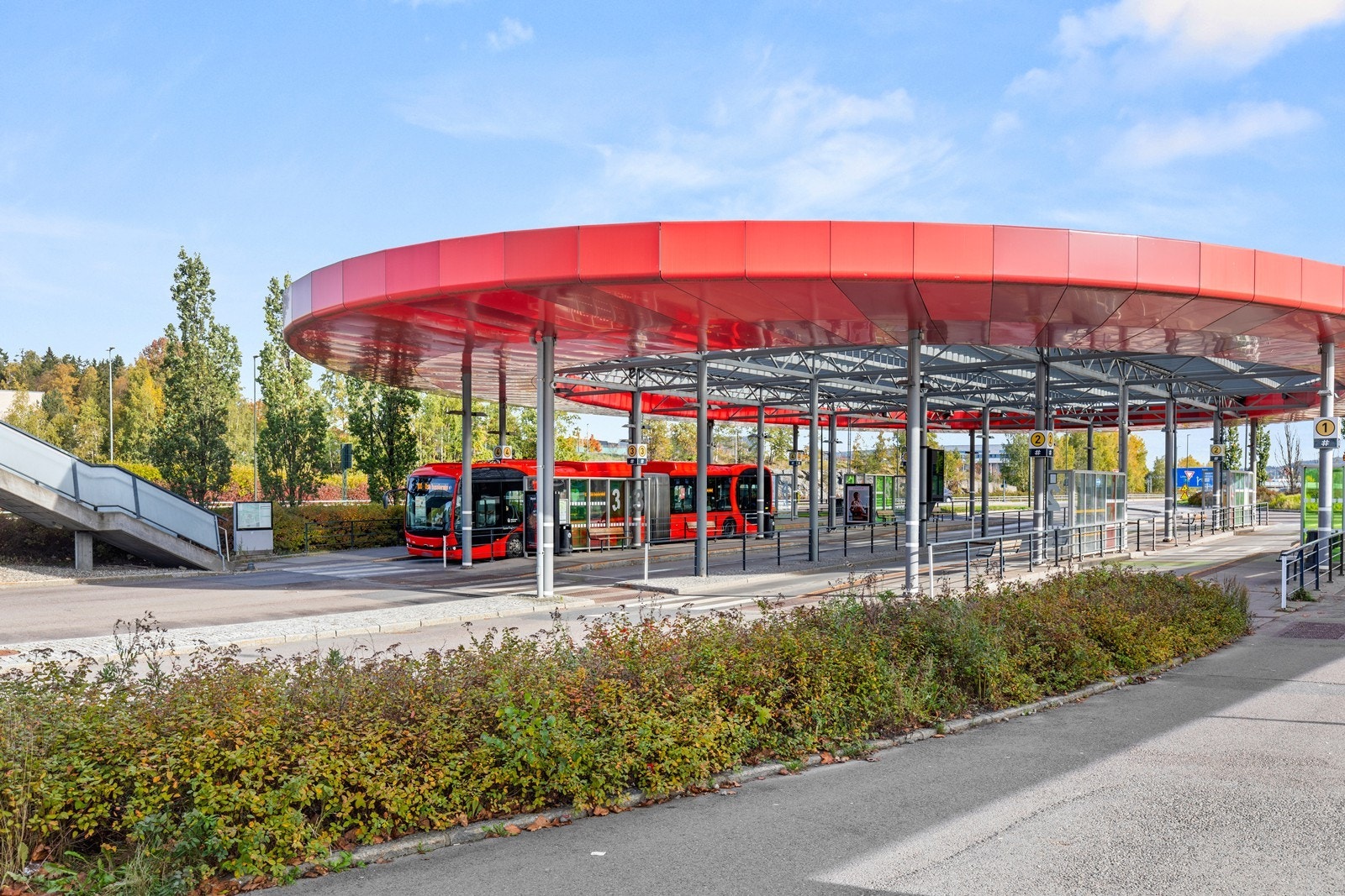 Lørenskog bussterminal er et av sameiets nærmeste naboer. Galleribilde