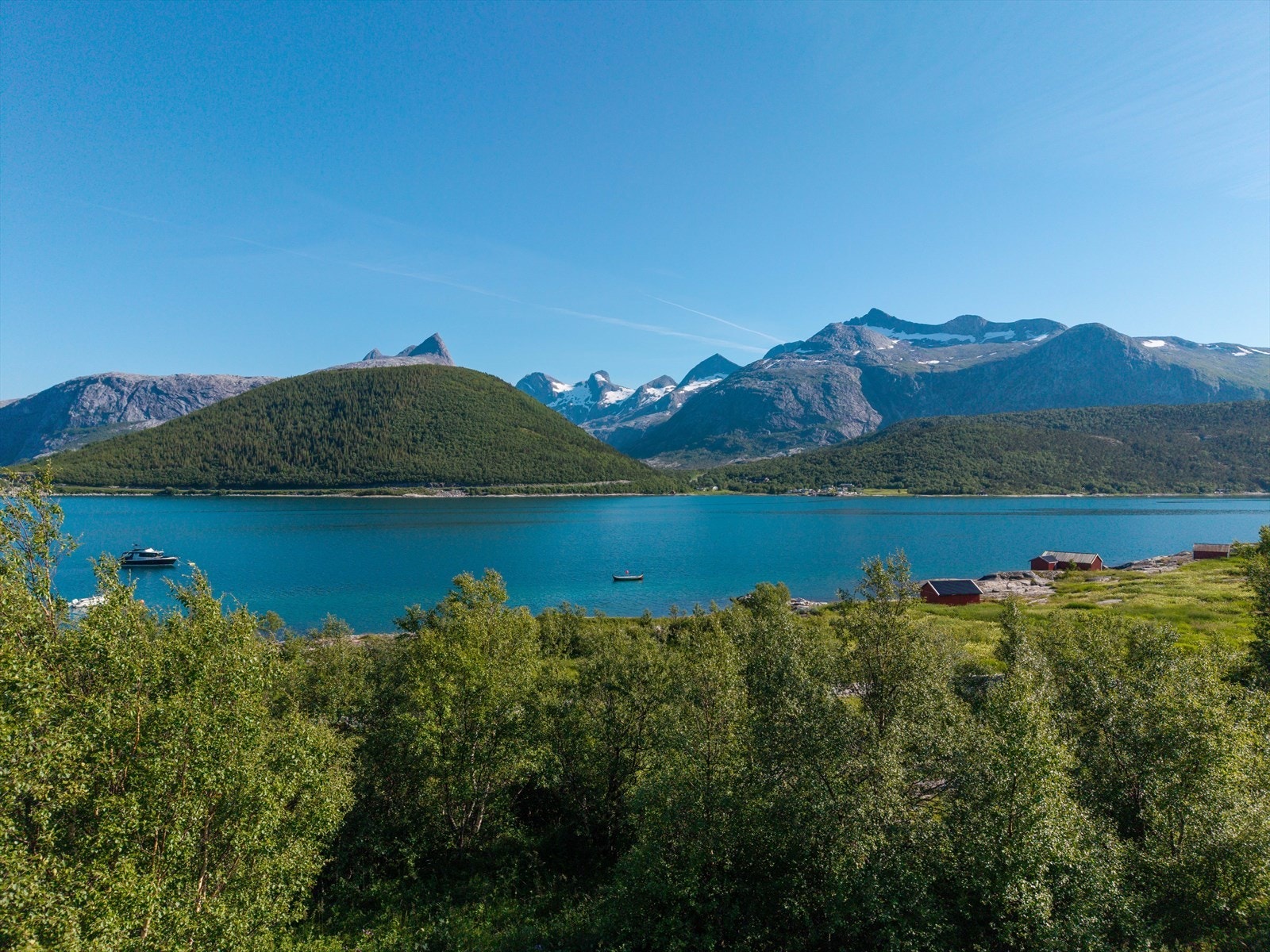 Hav, sol og fjell:-) Galleribilde