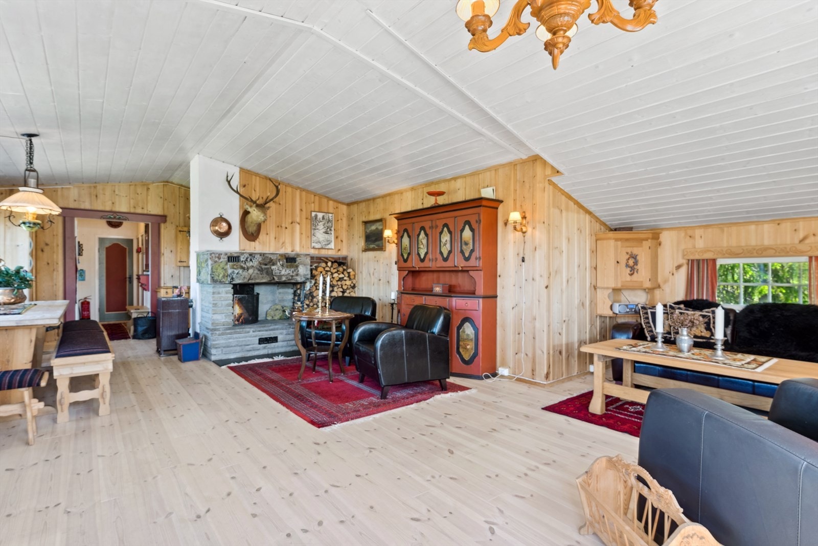 Her det flere og gode muligheter for etablering av sittegrupper Galleribilde