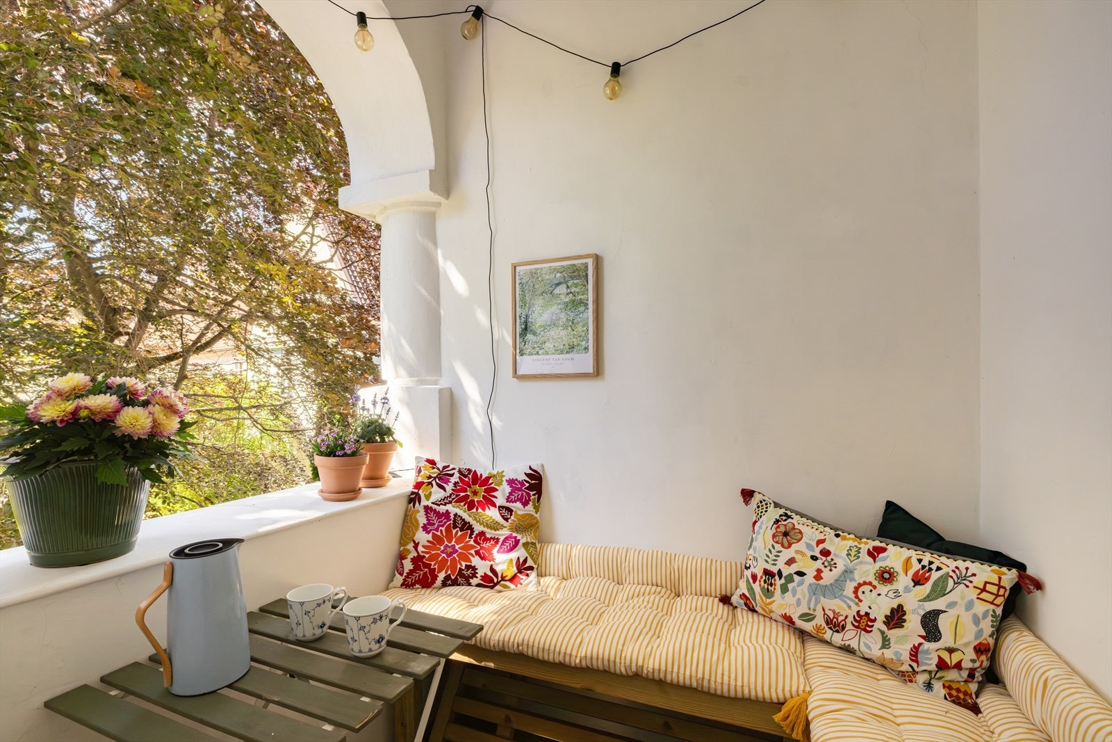 Francis Johansson-Merrick v. Emera Eiendomsmegling ønsker velkommen til Kirkeveien 181. Galleribilde