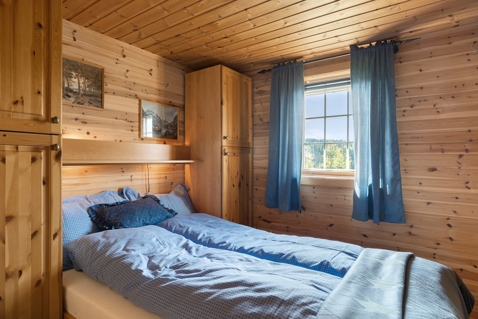 Soverommene har plass til garderobeløsning Galleribilde