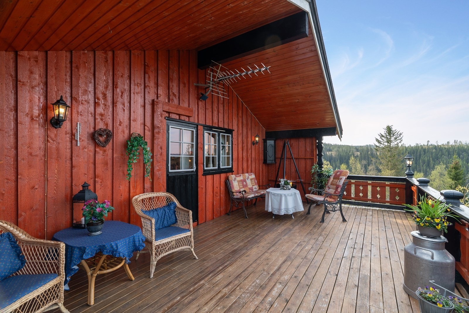 Perfekt for lange frokoster og sene sommerkvelder Galleribilde