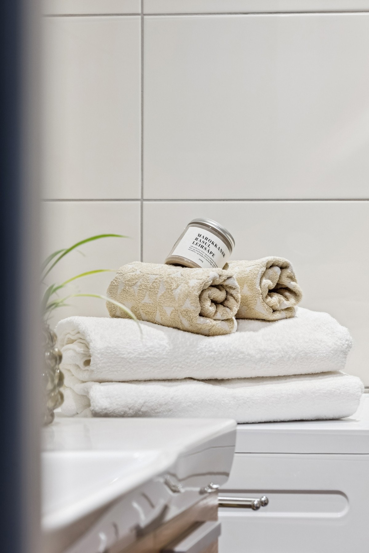 Lave fellesutgifter som inkluderer bl.a. oppvarming, varmtvann, tv og internett Galleribilde