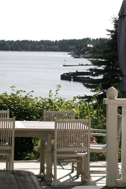 Utsikt mot sjøen Galleribilde