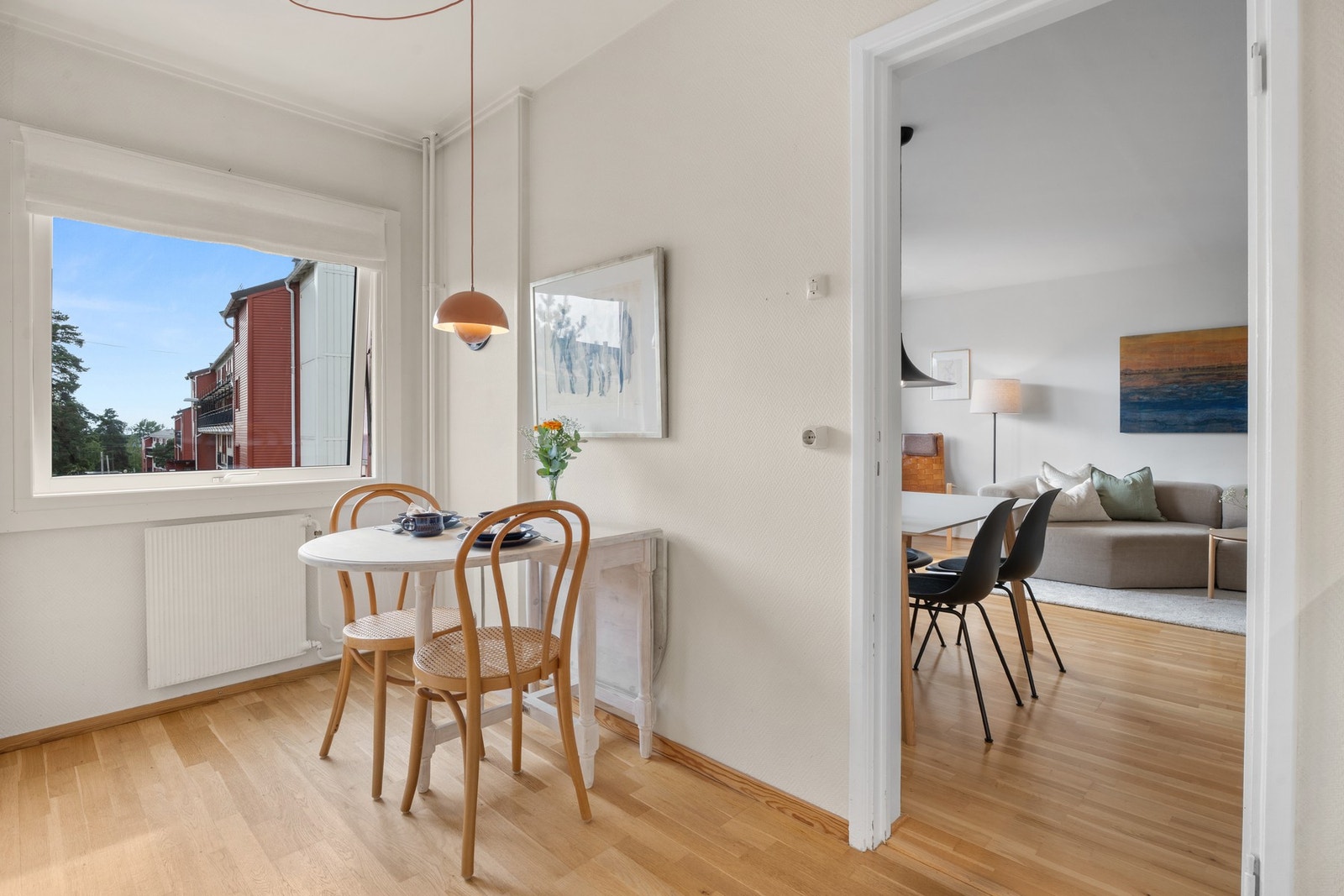 Fin plass til å innrede med et frokostbord på kjøkkenet. Galleribilde