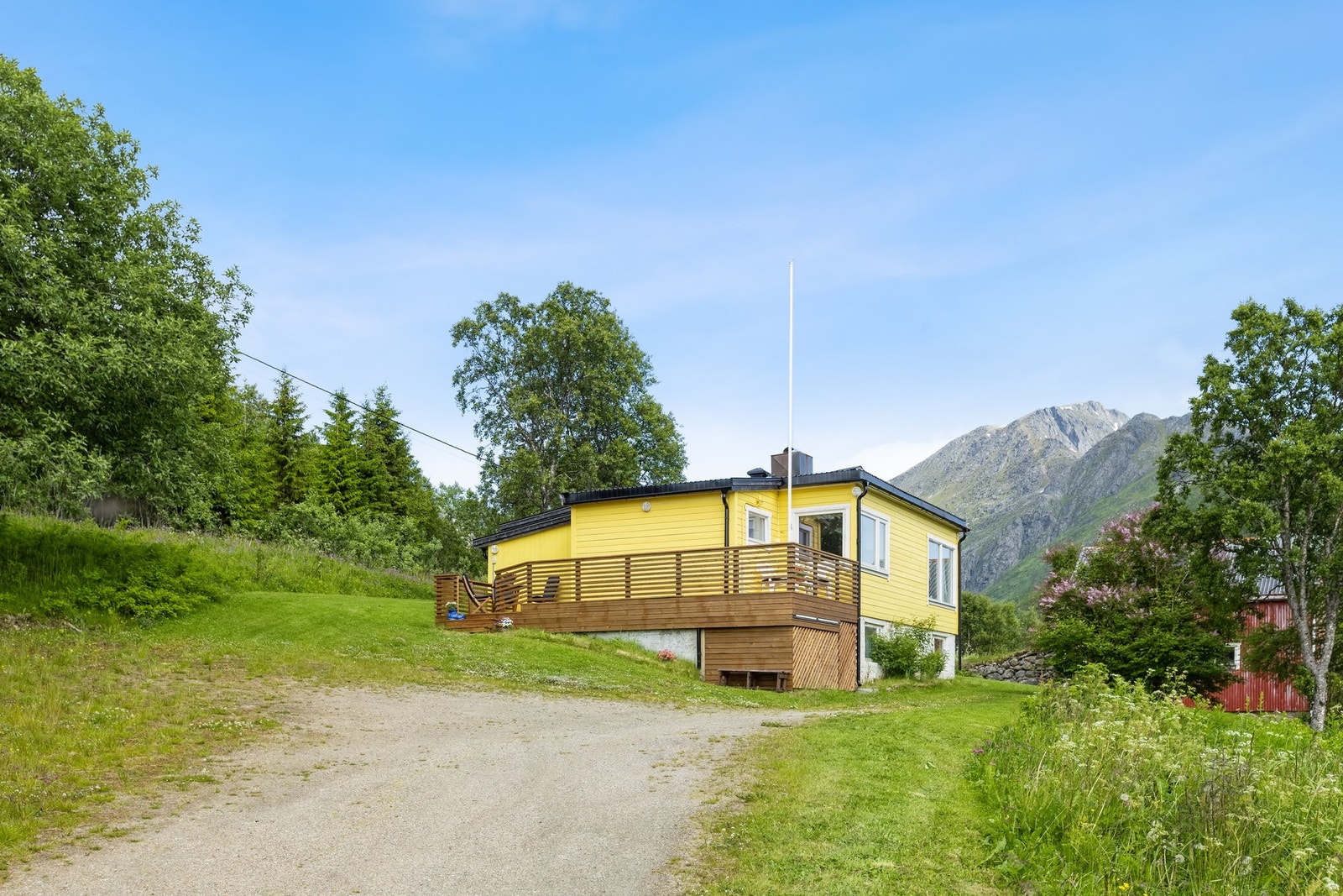 Fasade Kong Olavs vei 824. Galleribilde