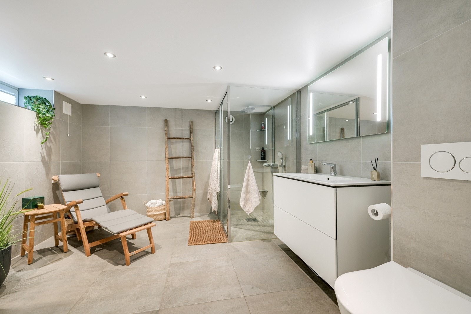 Hele denne etasjen er renovert i 2017 Galleribilde