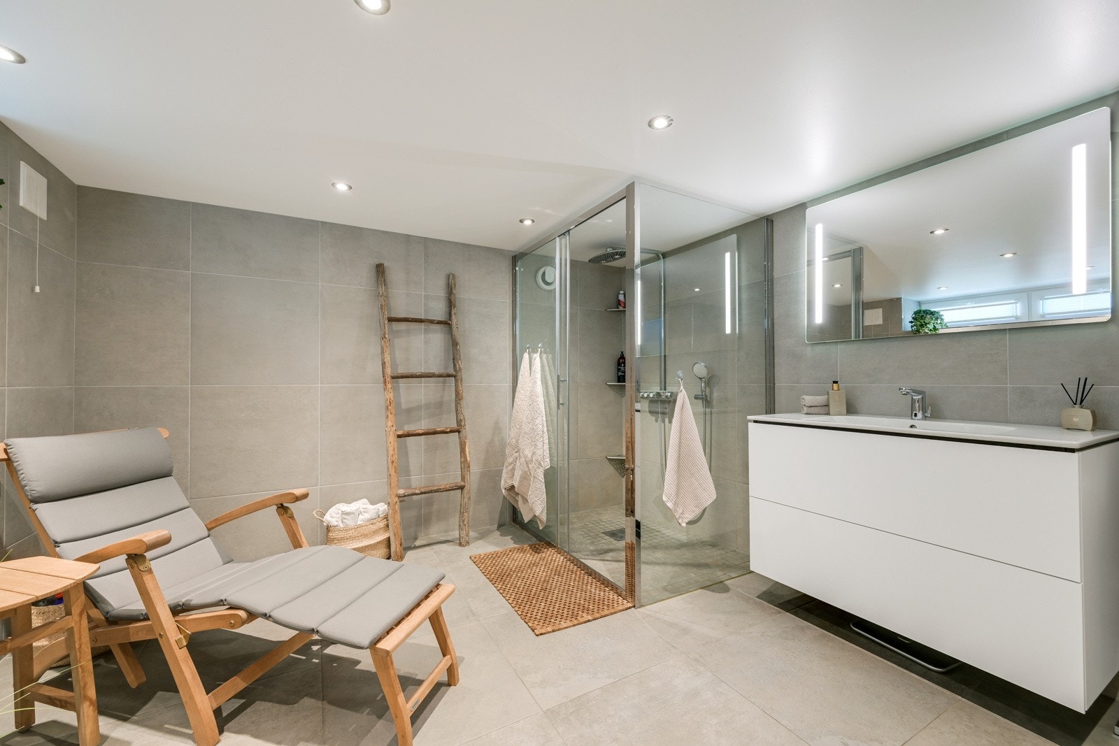 Fantastisk bad som gir deg spafølelsen man ønsker Galleribilde