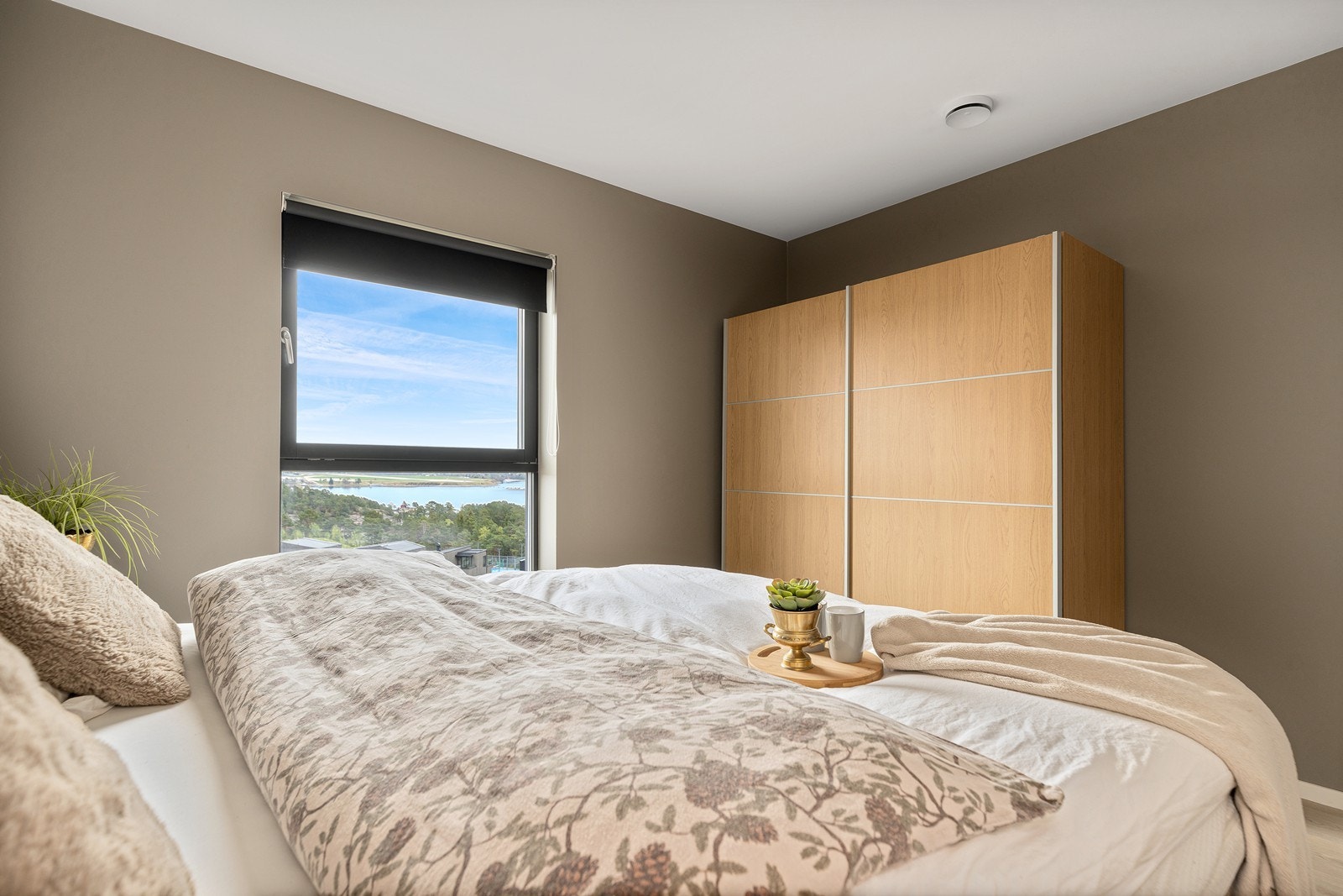 Fra alle soverom kan du nyte utsikten Galleribilde