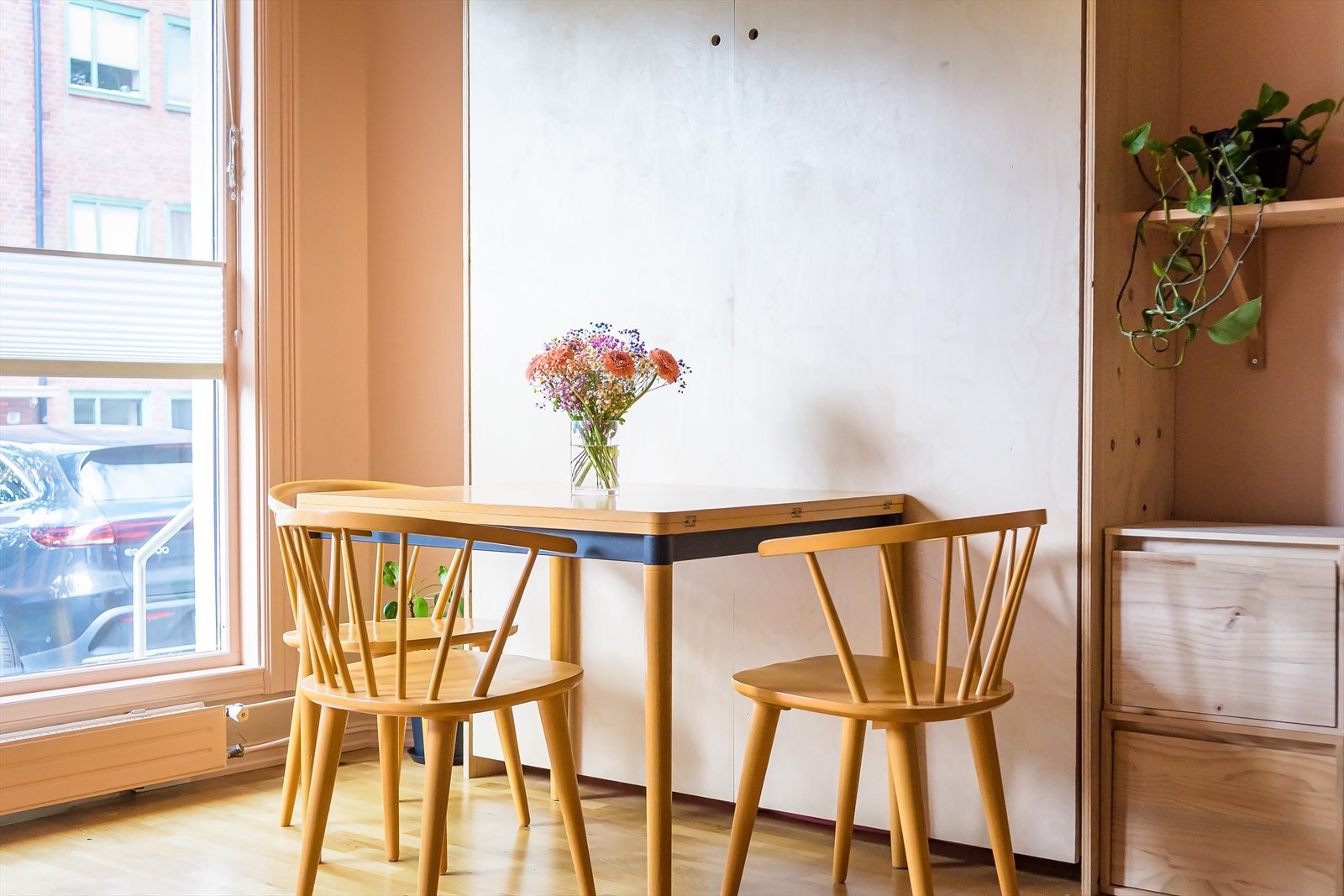 Dette er et utmerket førstegangskjøp i meget hyggelige omgivelser. Galleribilde