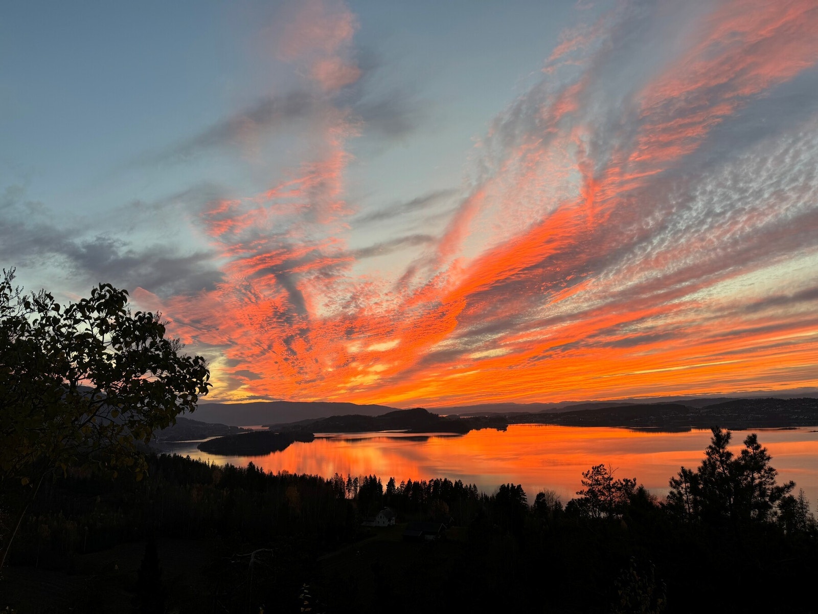 Solnedgangen er fantastisk - selgers private foto. Galleribilde