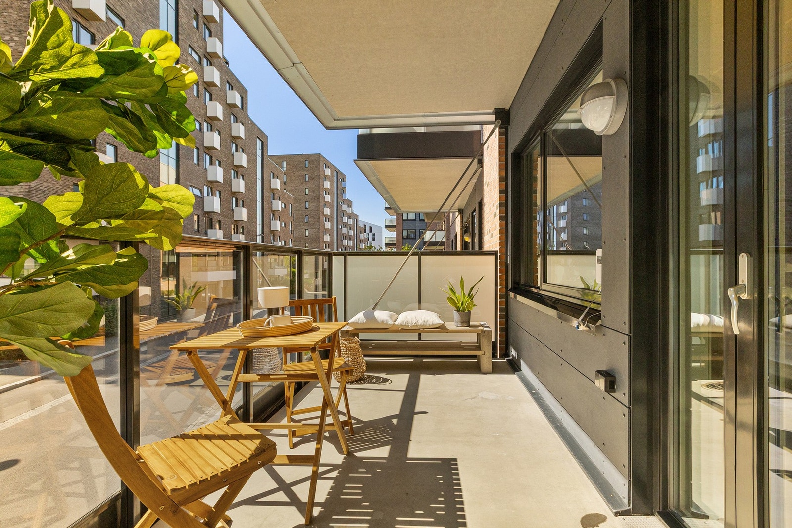 Balkongen måler hele 11 kvm. Galleribilde