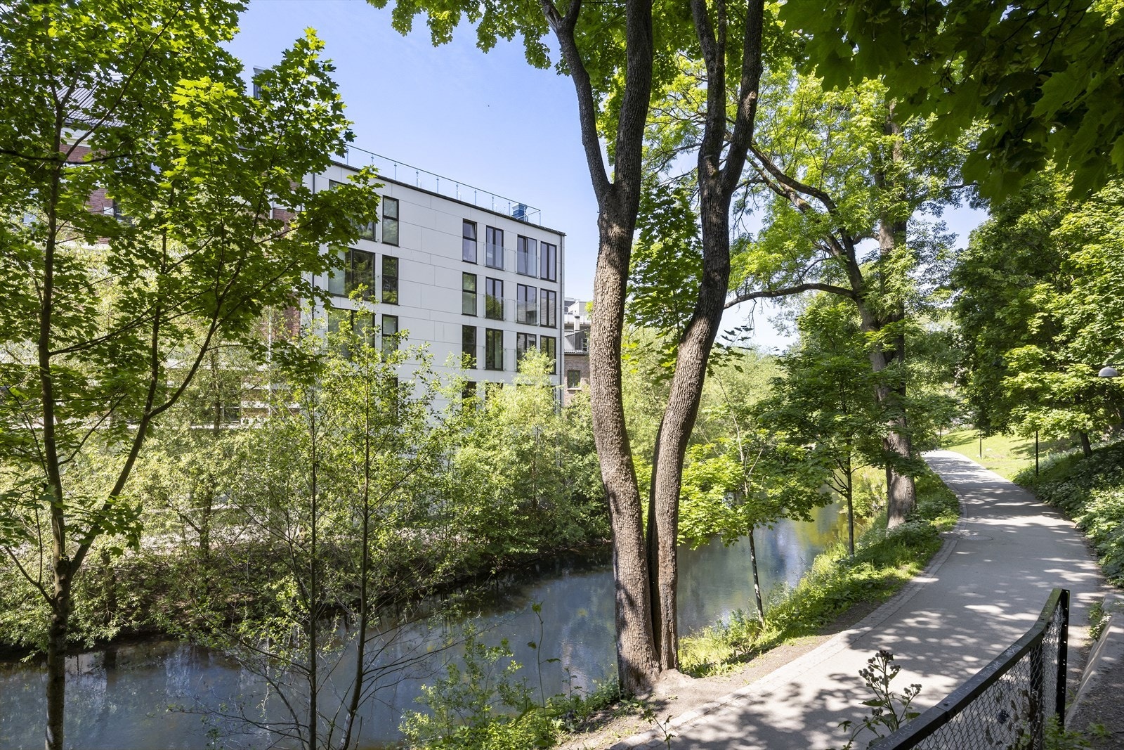 Bygg fra 2015! Galleribilde