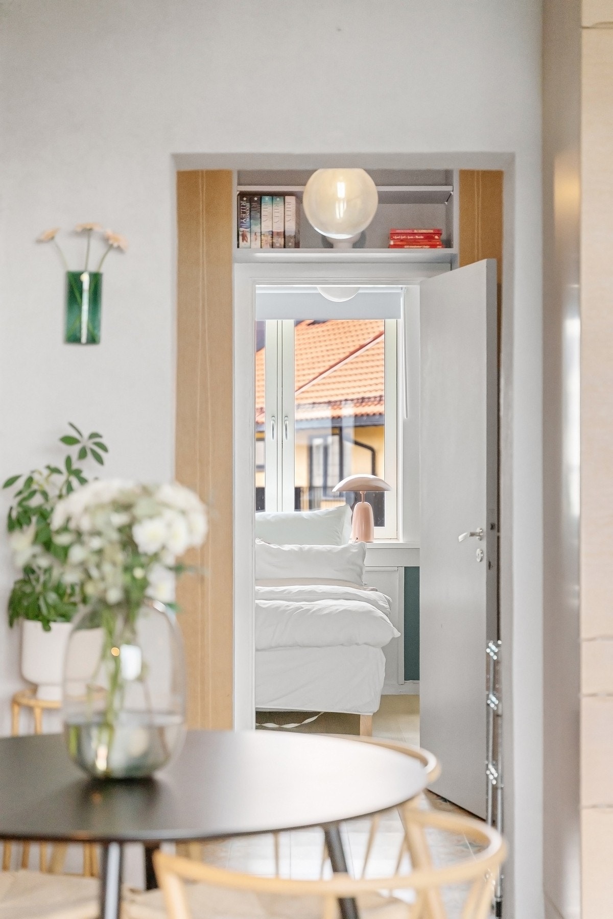 I andre enden av leiligheten ligger soverommet. Galleribilde