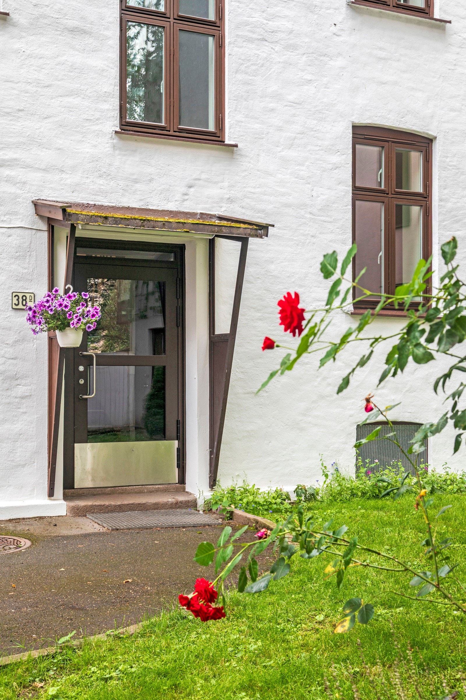 Ingen forkjøpsrett eller dok.avgift. Galleribilde