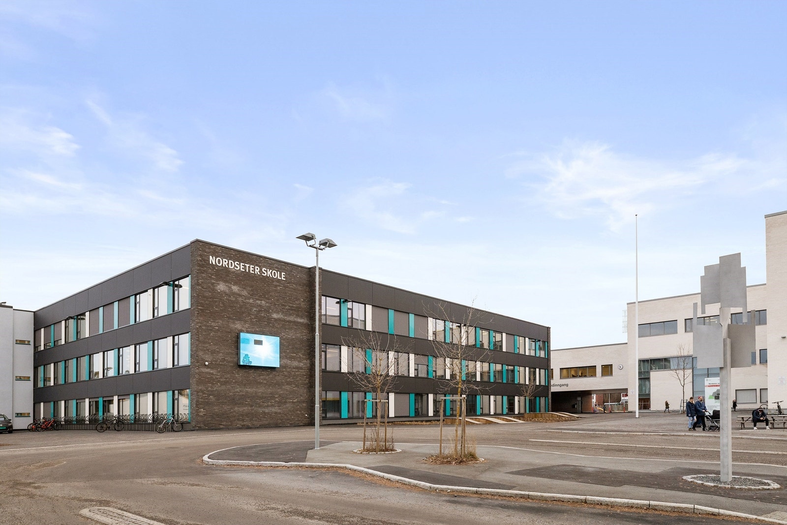 Kort og lite trafikkert skolevei til Nordseter barne- og ungdomsskole Galleribilde