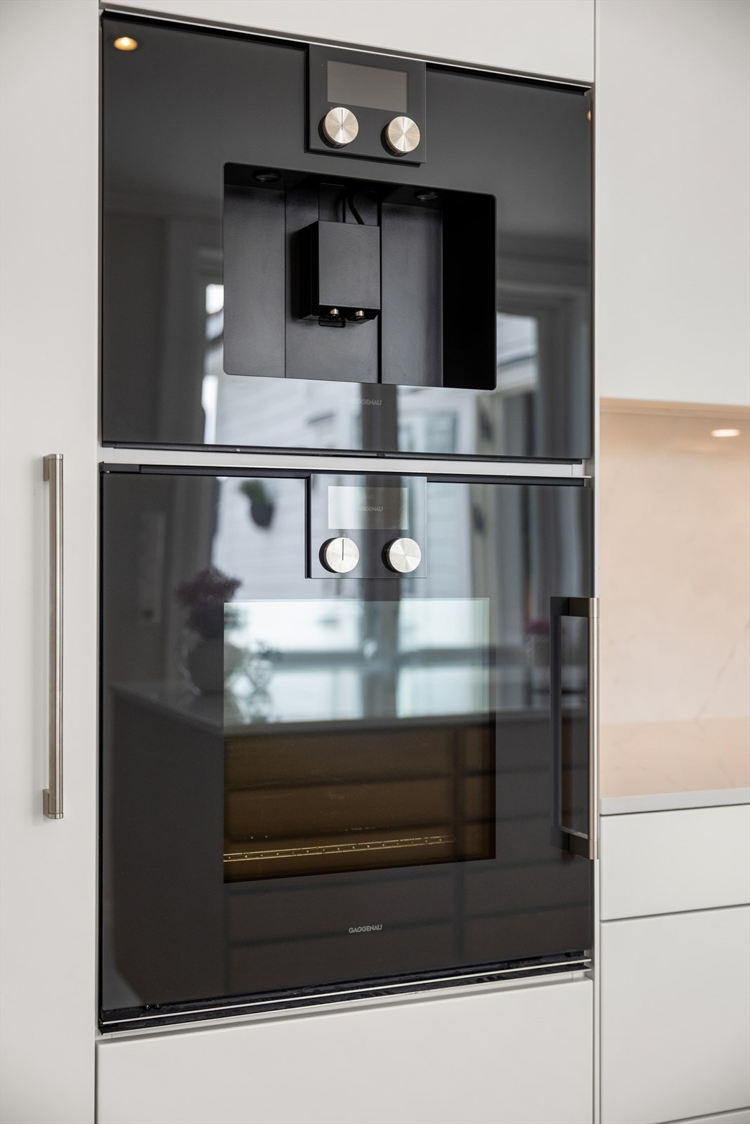 Integrert stekeovn og kaffemaskin fra Gaggenau Galleribilde