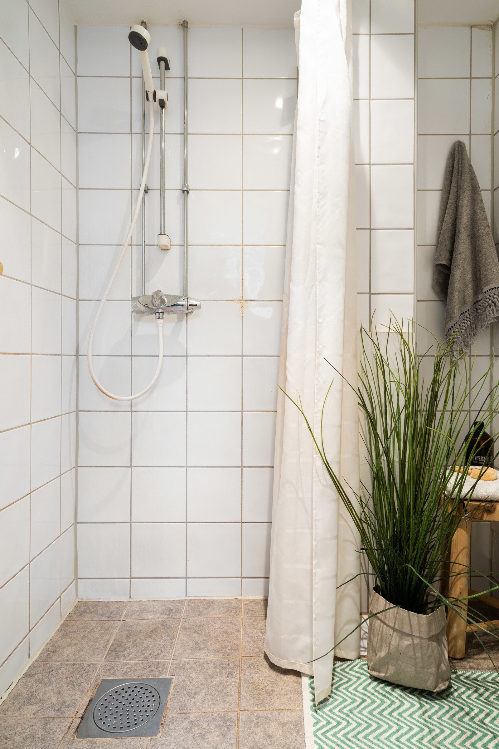 Dusjsone. Galleribilde