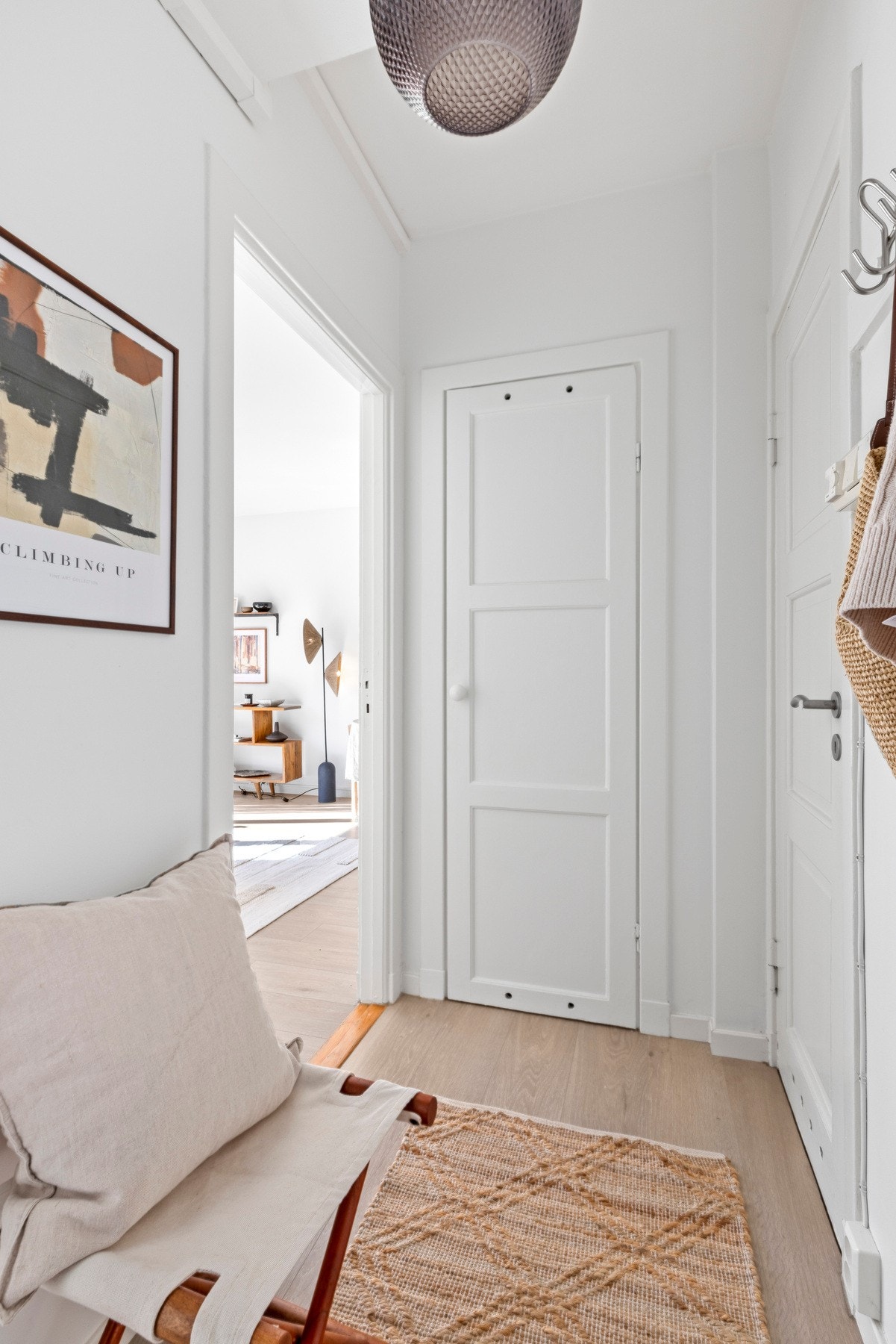 Praktisk innvendig kott - perfekt til lagring. Galleribilde