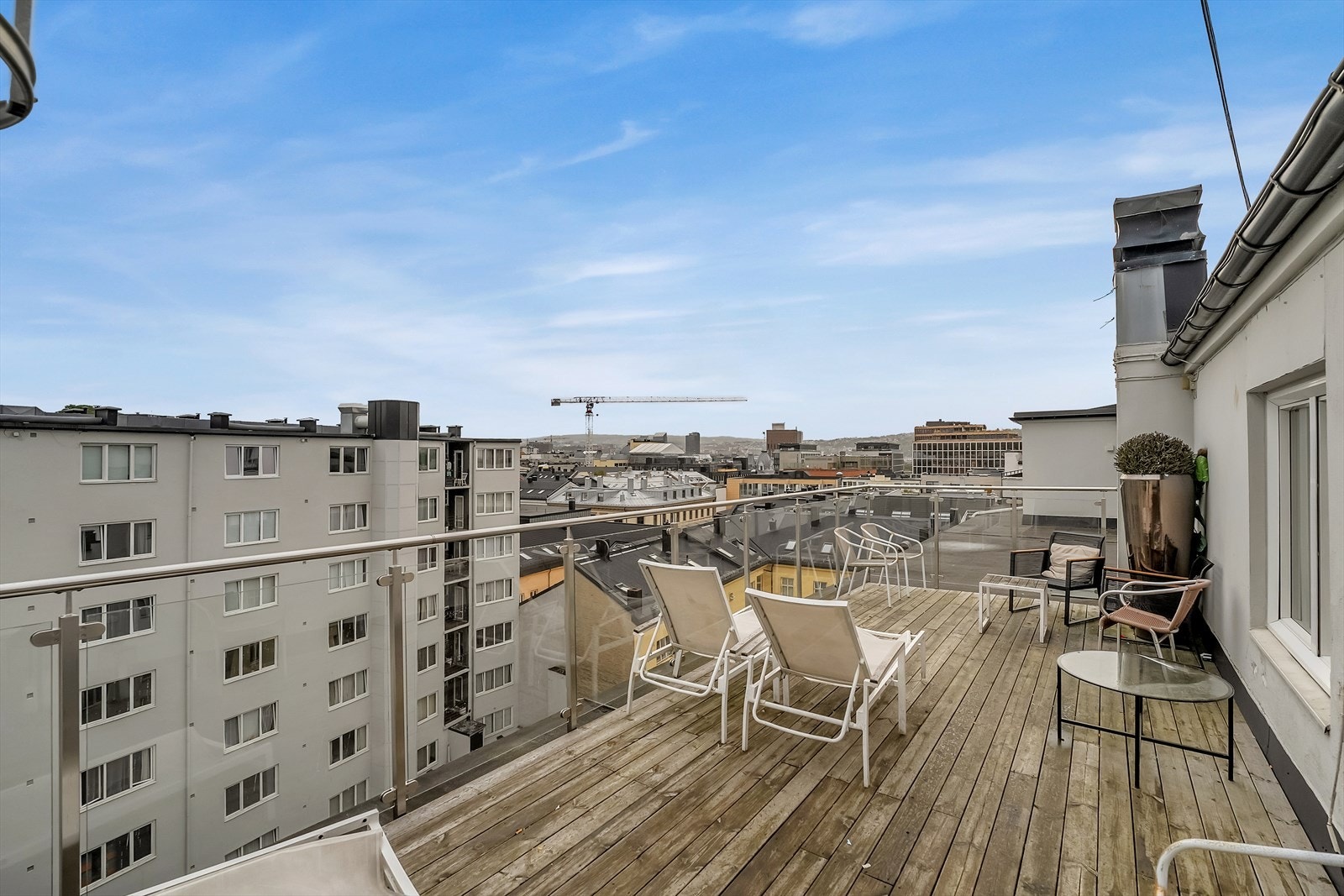 Solrik felles takterrasse. Galleribilde