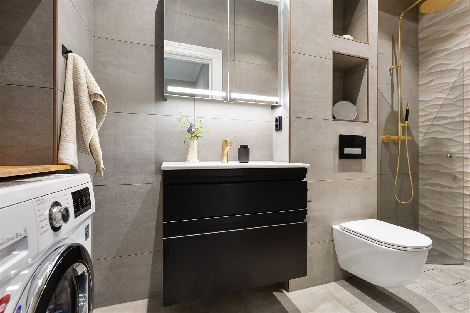 Et delikat bad som ble totaloppusset i 2017. Galleribilde