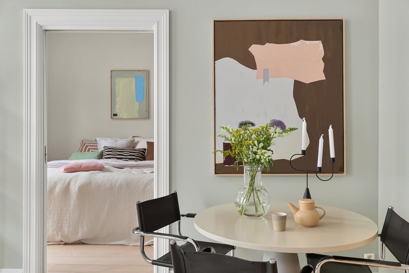 Leiligheten har en attraktiv beliggenhet på beste Frogner. Galleribilde