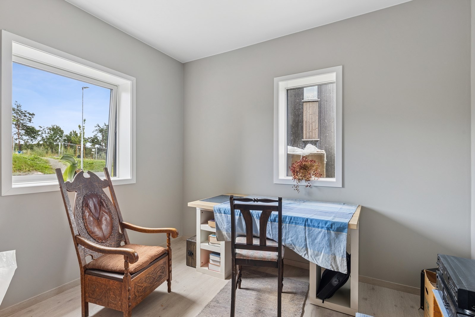 Soverommene har plass til både seng, tilpasset garderobeløsning og andre ønskede småmøbler. Galleribilde