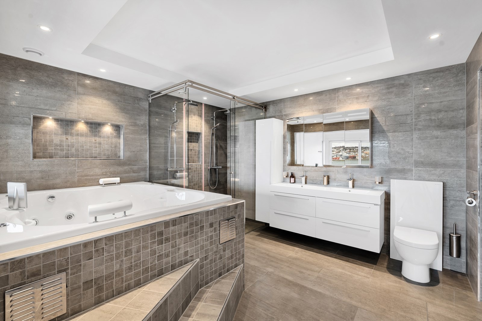 Egen spa-avdeling. Galleribilde