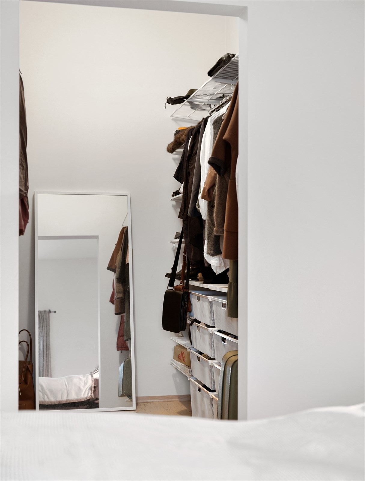 Walk-in closet Galleribilde