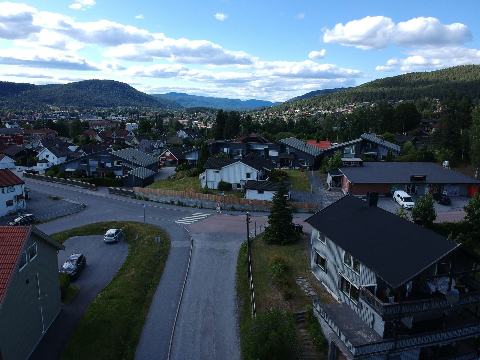 Kongsberg sykehus, så sentrum i bunn av bakken. Galleribilde